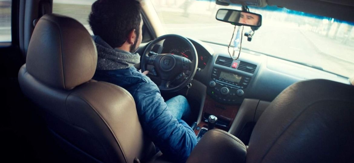 How to Avoid Taxi Scams When Traveling Abroad
